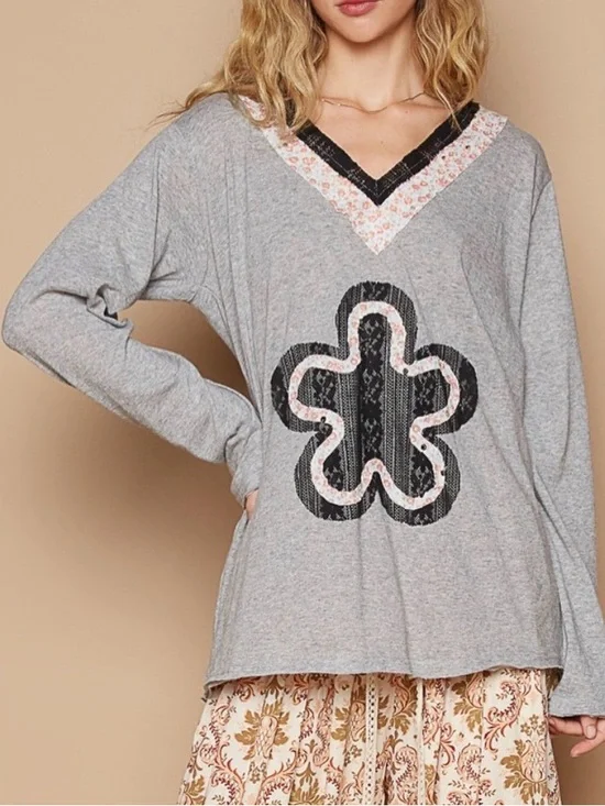 POL Lace Flower Patchwork Bohemian Top Gray Long Sleeve Medium Vintage Vibes - Picture 1 of 15